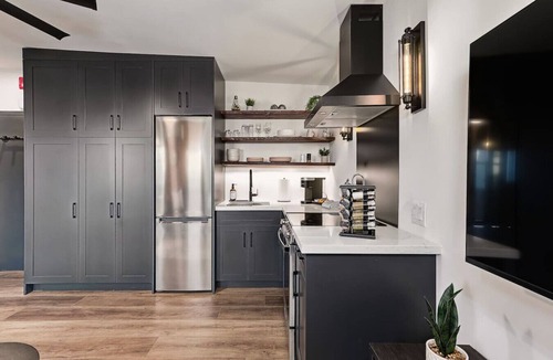 Collingwood Condo | Industrial Loft-Style Suite Downtown Collingwood