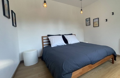 Peuplingues Bed & Breakfast | Industrial-style B&B in Peuplingues