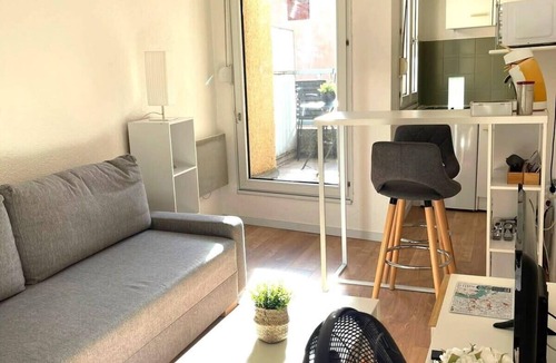 Les Chalets - Saint-Aubin - Saint-Etienne Apartment | Industrie · Hypercentre Jean-Jaurès - Métro/Gare