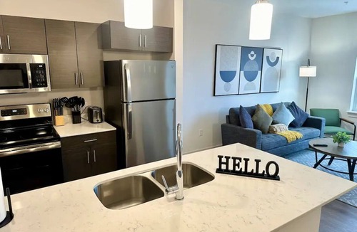 Broad Ripple Apartment | Indy Gem: Modern Flat Steps from Monon Trail