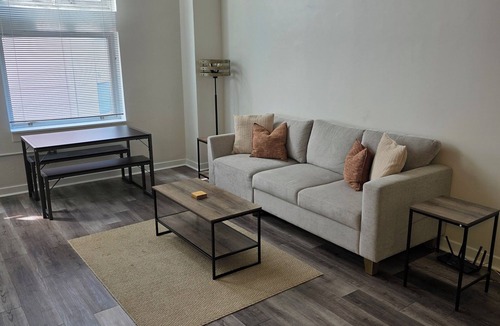 Wholesale District Apartment | Indy Skywalk Access 2Bed/2Bath