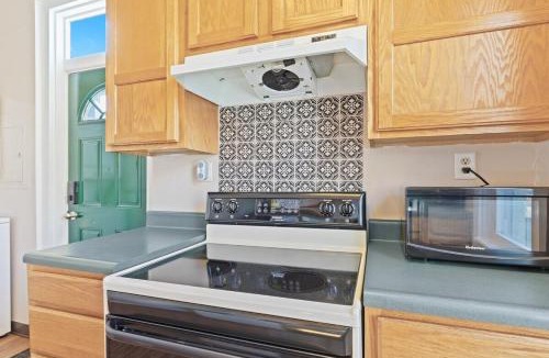 Babe Denny House | Indy Stadium Villas 702