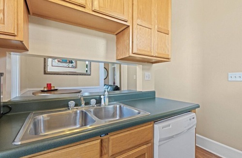 Babe Denny House | Indy Stadium Villas 702