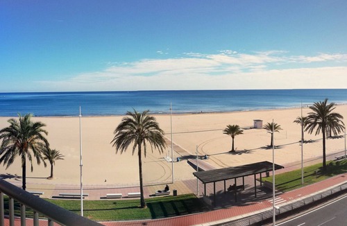 Grau i Platja Apartment | Infante E4-4º Solo Familias!