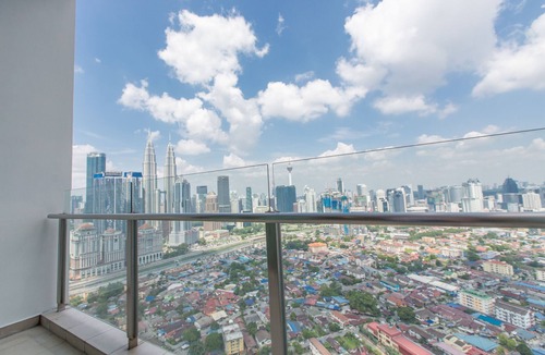 Kuala Lumpur City Centre Apartment | Infinity pool amazing view deluxe suite#22
