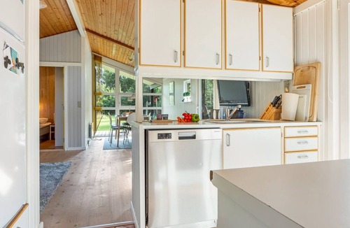 Bratten Strand House | "Inga" - 300m from the sea by Interhome