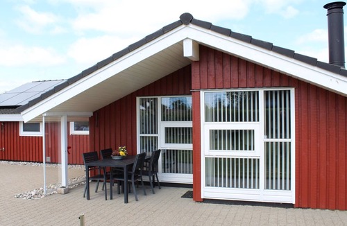 Flovt Strand House | "Inge" - 300m from the sea by Interhome