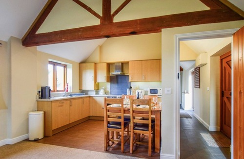 Bidford-on-Avon Cottage | Inglenook Barns - two pet-friendly barn conversions with hot tubs