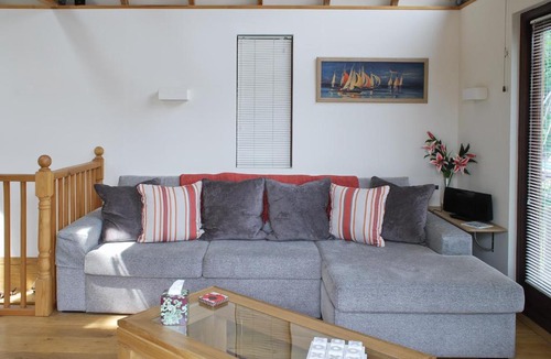 Horton House | Inglenook Boathouse