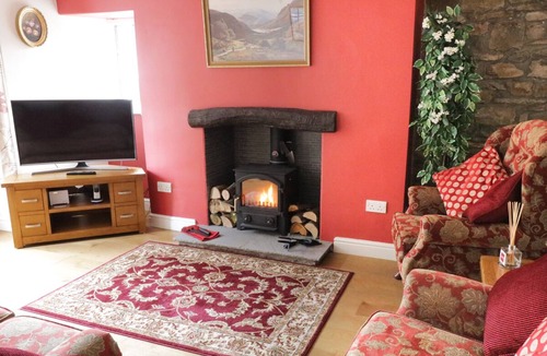 Reeth Cottage | INGLENOOK, family friendly, with open fire in Reeth