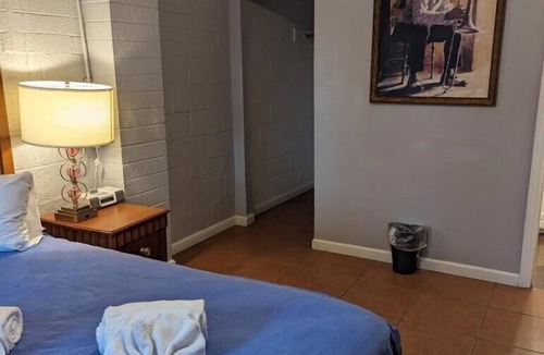Pittmann Hotel | Ingles Motel