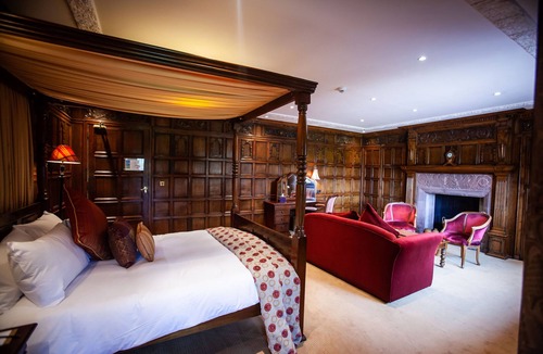 Ledsham Hotel | Inglewood Manor