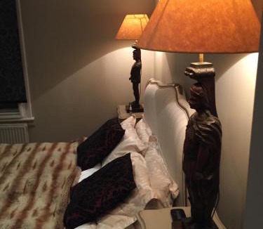 Etchingham House | Ingram House with Hot Tub