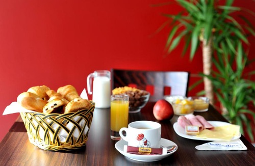 Saint-Mard Hotel | initial by balladins Roissy/Saint-Mard