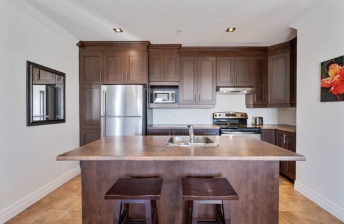 Boischatel Apartment | INITIAL | ESPACE SOLEIL | Chutes-Montmorency + Vue Fleuve