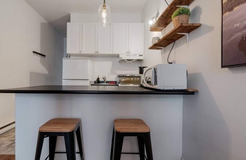 La Cite-Limoilou Apartment | Initial | La cabine | Québec