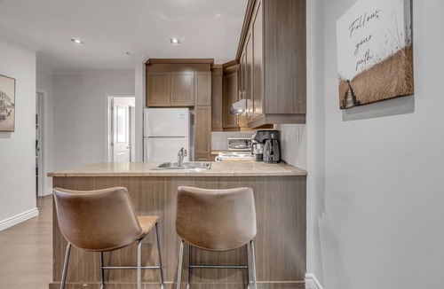 Boischatel Apartment | INITIAL | ROAD TRIP | Chutes Montmorency + Vue Fleuve