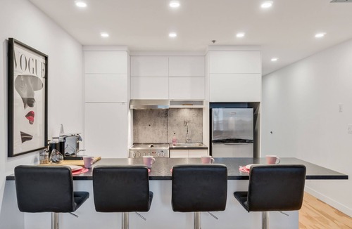 Vieux-Limoilou Apartment | INITIAL | VOGUE HC | Limoilou QC City + FREE PARKING
