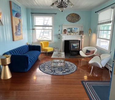 Oak Bluffs Bed & Breakfast | Inkwell Beach Cottage