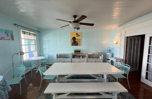 Oak Bluffs Bed & Breakfast | Inkwell Beach Cottage