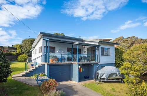 Narooma House | Inlet Views @ 20 The Loop