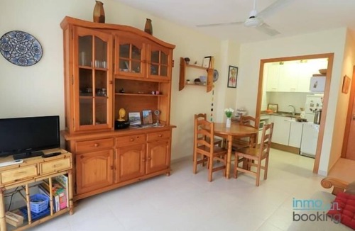 Vinyols i els Arcs Apartment | InmoBooking Olimar, central, air-conditioned and with pool
