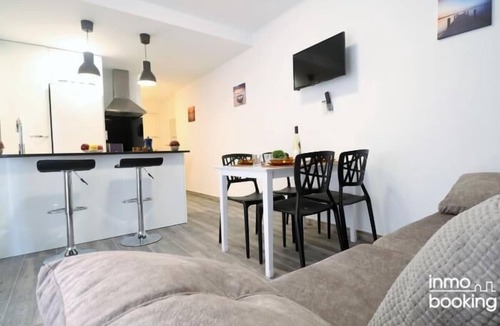 Vilafortuny Apartment | InmoBooking Pins II, air-conditioned and one minute from the beach
