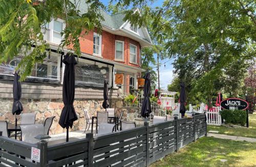 Ruthven Hotel | Inn 31
