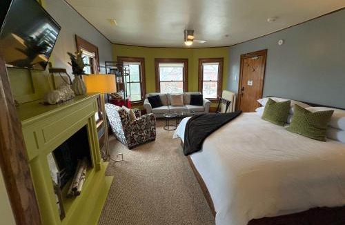 Ruthven Hotel | Inn 31