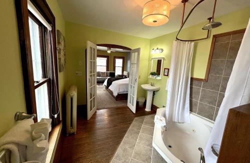 Ruthven Hotel | Inn 31