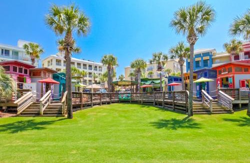 Gulf Place Hotel | Inn at Gulf Place 313