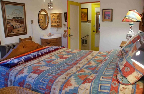 Zuni Bed & Breakfast | Inn at Halona
