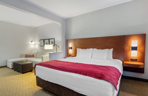 La Porte Hotel | Inn at La Porte