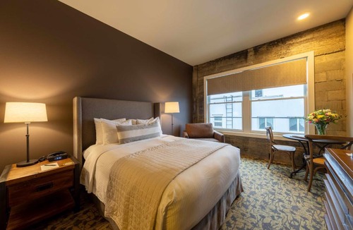 Lynden Hotel | Inn at Lynden