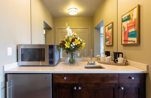 Lynden Hotel | Inn At Lynden