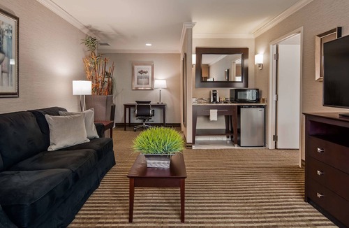 Mendenhall Hotel | Inn at Mendenhall