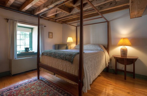 Hope Bed & Breakfast | Inn at Millrace Pond