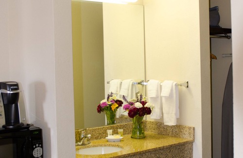 Moses Lake Hotel | Inn At Moses Lake
