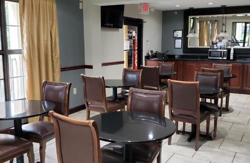 Port Wentworth Hotel | Inn at Mulberry Grove