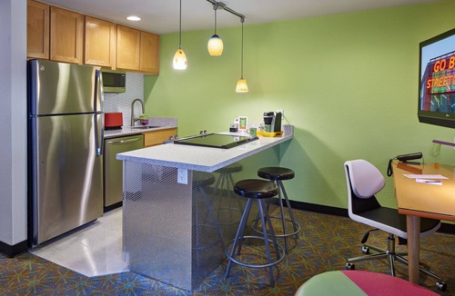 Alphabet Historic District Apartment | Inn at Northrup Station