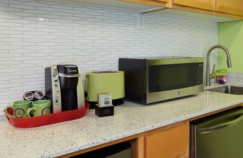 Alphabet Historic District Apartment | Inn at Northrup Station