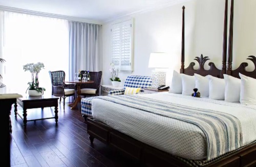 Pelican Bay Hotel | Inn at Pelican Bay | 2 Double City | Mercato, Pool, Lobby Bar | 2 Units