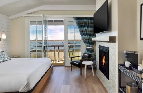 Morro Bay Hotel | Inn at Rose's Landing