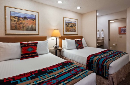 Santa Fe Hotel | Inn at Santa Fe, SureStay Collection by Best Western