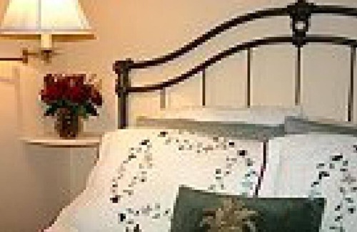 Warwick Hotel | Inn at Stony Creek