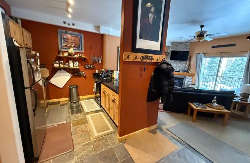 Taos Ski Valley Apartment | Inn at Taos Valley Condo