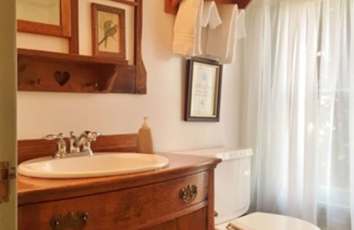 Chesapeake City Bed & Breakfast | Inn At The Canal Bed & Breakfast