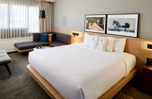 Downtown Winnipeg Hotel | Inn At The Forks
