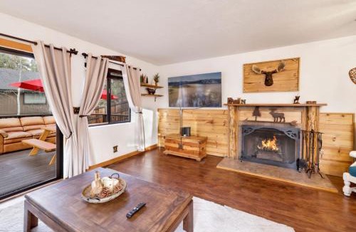 Eagle Mountain Estates House | Inn Between Pines-1411 by Big Bear Vacations