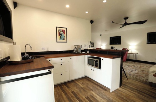 Three Rivers Hotel | Inn Between the Lakes